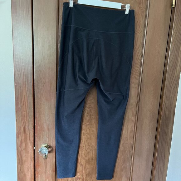Outdoor Voices Leggings Dark Gray, Size L - Picture 2 of 4
